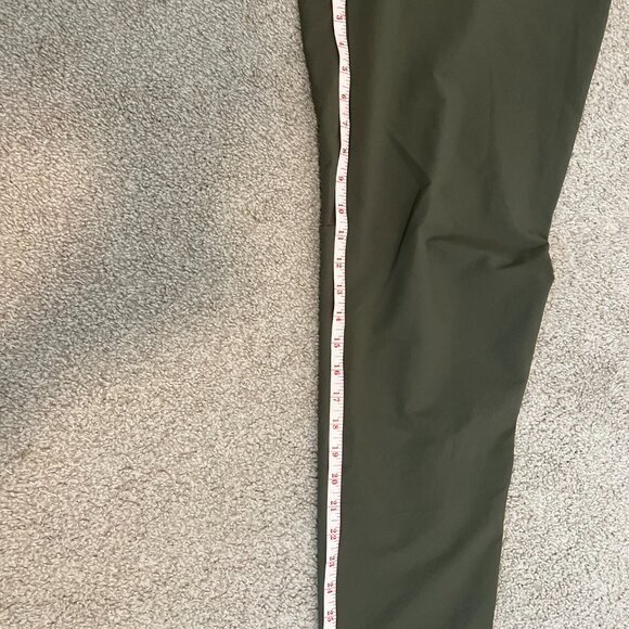 Lululemon Men’s Classic-Tapered Fit Pique Trouser – Green, Size M - Picture 6 of 6